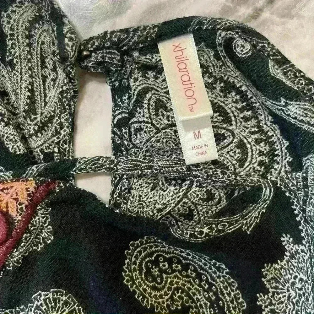 Xhilaration A Line Dress Black White Paisley Long Sleeve Short V Neck Womens M - Picture 10 of 11